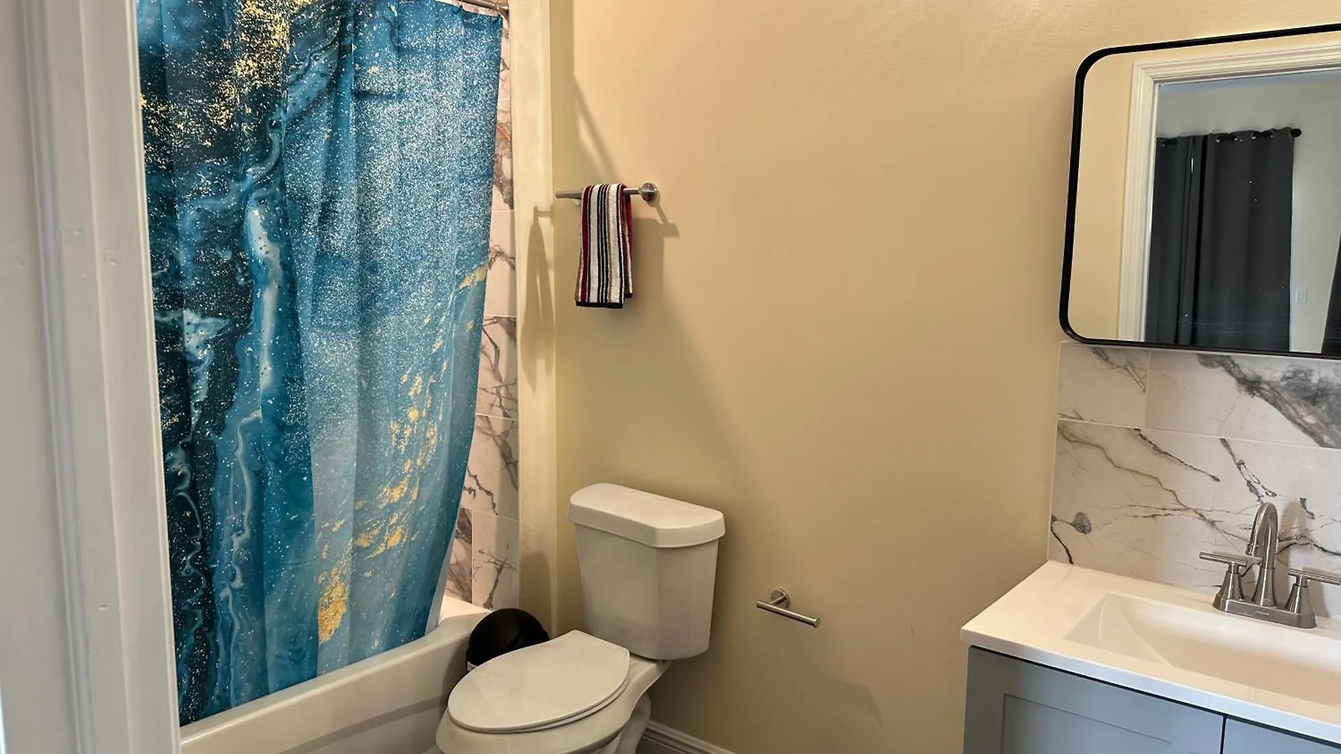 River Palace Tampa Homestay szállás